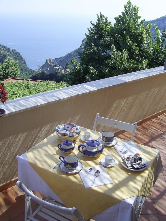 Couette-café Casa Falcone 3*